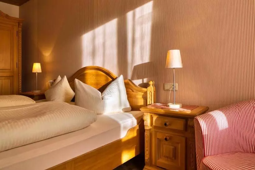 اتاق استاندارد با بالکن, Gasthof   Hotel Zur Post