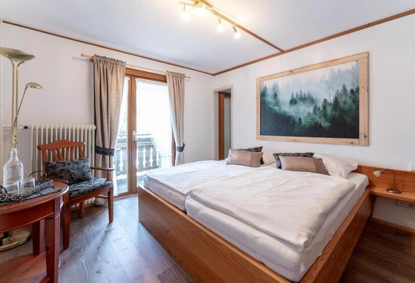 Номер Стандарт, Höhengasthaus Kolmenhof An Der Donauquelle