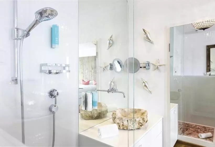 レイクビューデラックスルーム, Yachthotel Helvetia Spa  Und Wellnessdomizil