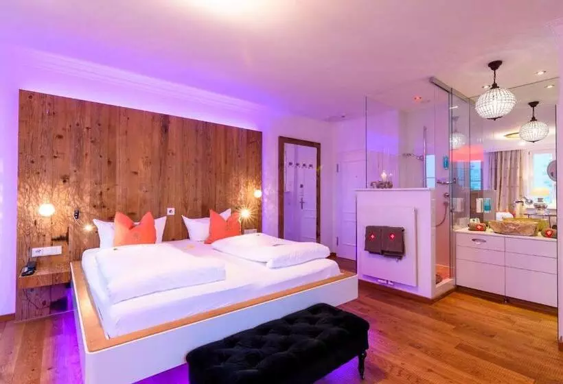 バルコニー付きデラックスルーム, Yachthotel Helvetia Spa  Und Wellnessdomizil