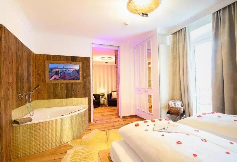 テラス付きジュニアスイート, Yachthotel Helvetia Spa  Und Wellnessdomizil