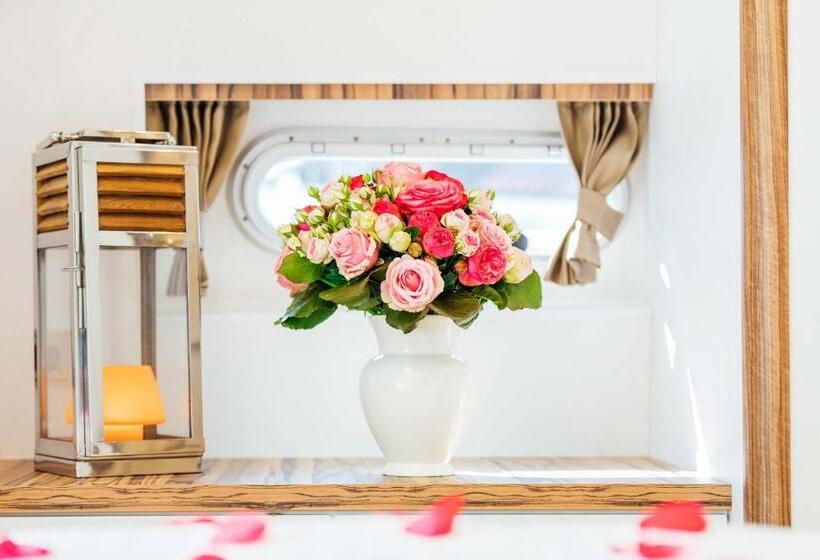 디럭스 룸, Yachthotel Helvetia Spa  Und Wellnessdomizil