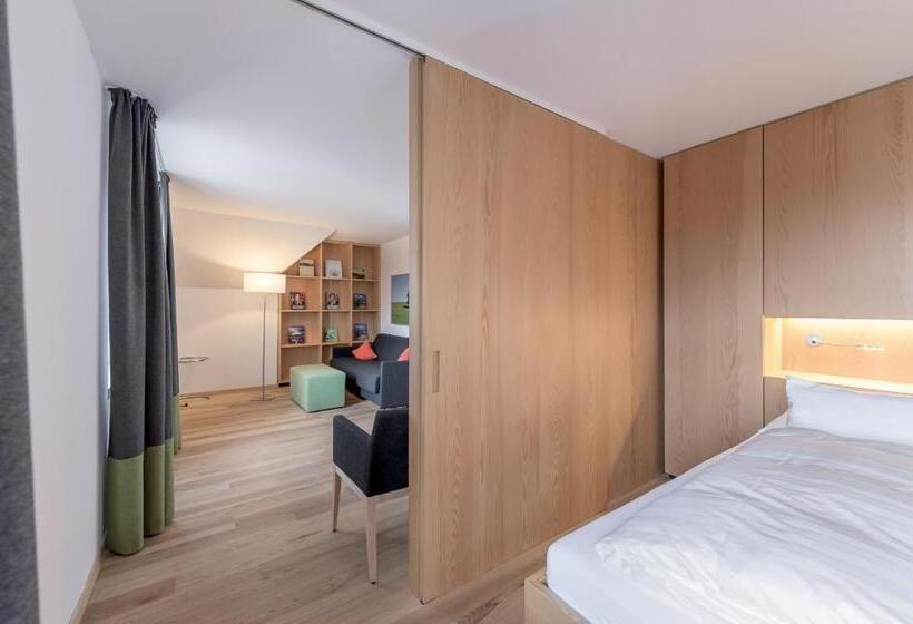 스위트, Alpenhotel Krone