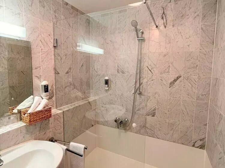 اتاق راحتی, Appartment Hotel Hölzl