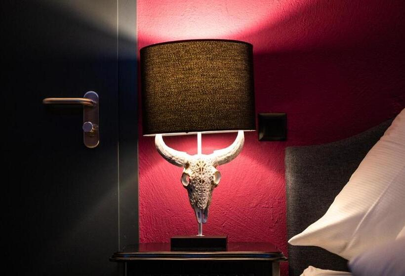 Номер Стандарт, Engel Hotel + Diner