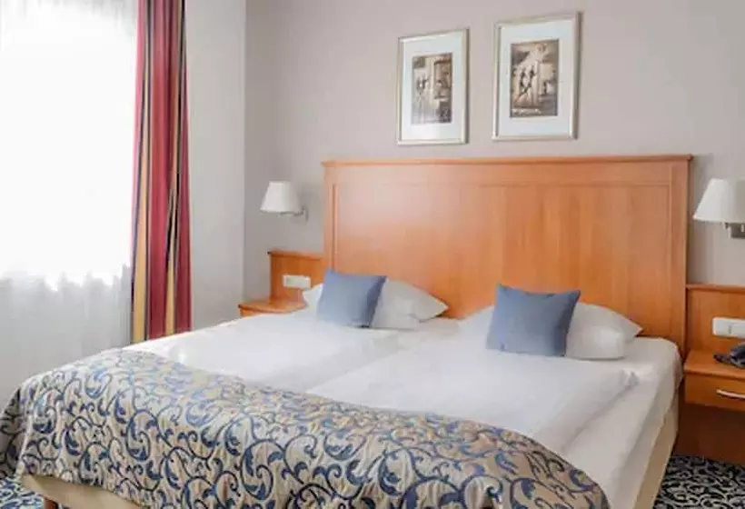 Quarto Triplo Standart, Goller