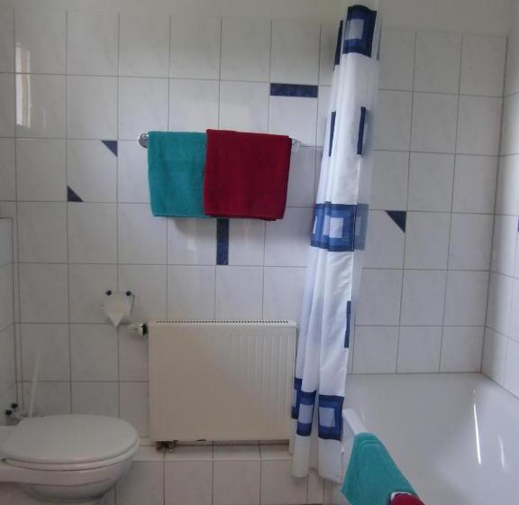 חדר קומפורט יחיד, Grünwald