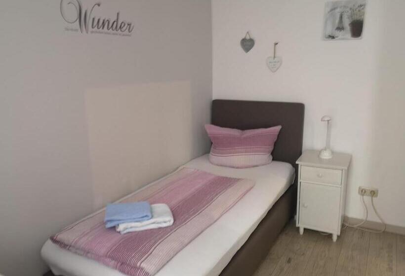 חדר סטנדרט יחיד, Haus Strandburg