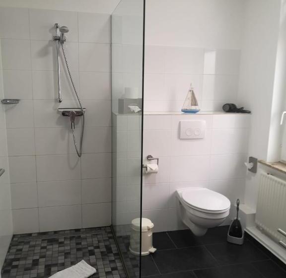 חדר סטנדרט, Haus Strandburg