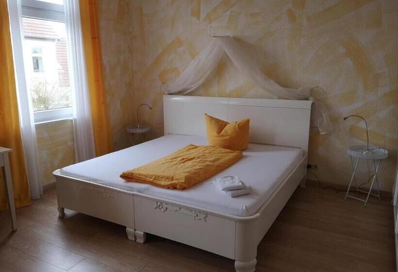 Номер Стандарт, Haus Strandburg