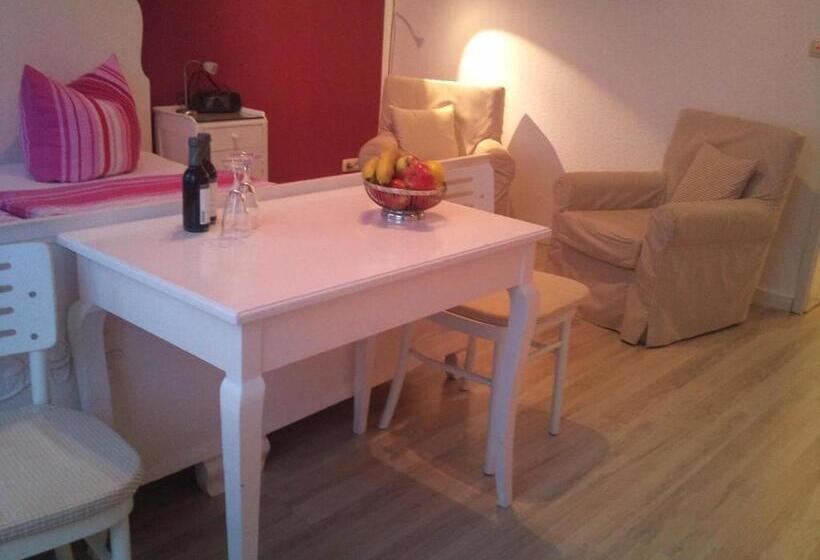 חדר סטנדרט, Haus Strandburg