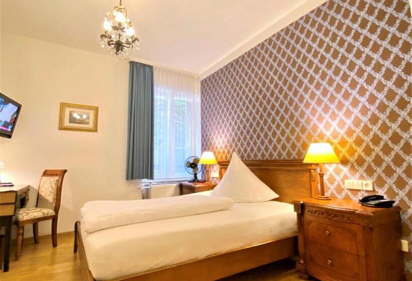 스탠다드 싱글 룸, Rathausglöckel