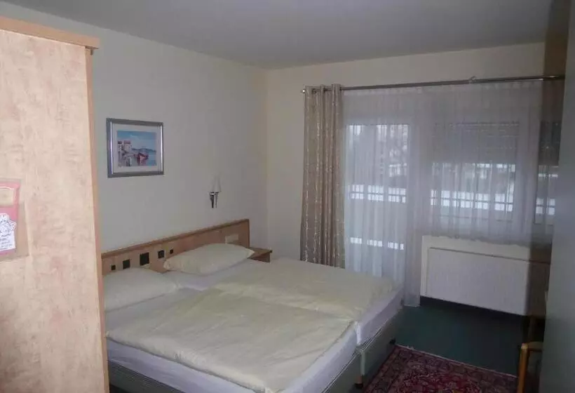 Quarto standart individual, Ring Park