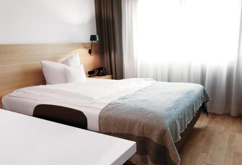 标准单人间, Stadt Balingen