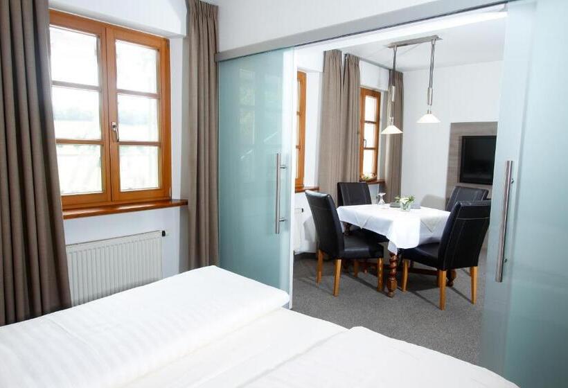 스탠다드 트리플 룸, Landhotel Geiselwind