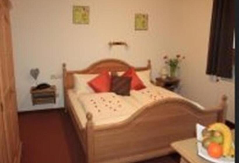 スタンダードルーム, Gasthof Frankenstuben