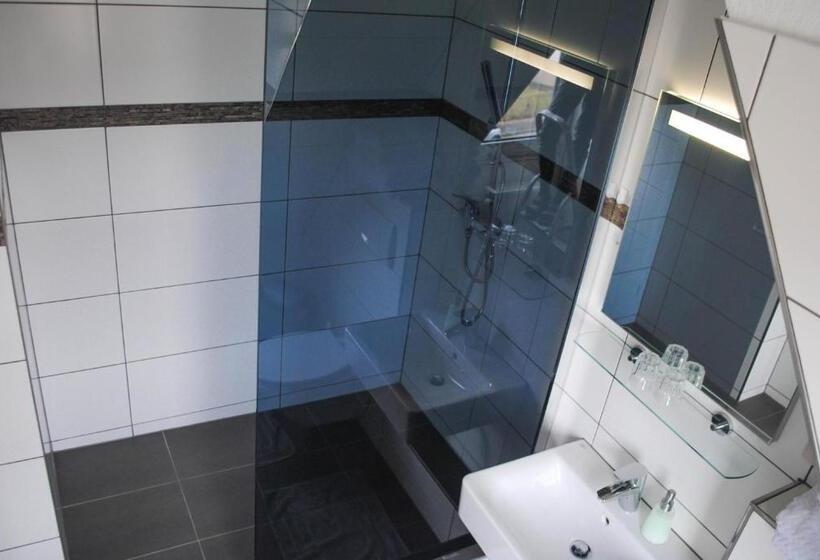 Семейный Номер, Gasthof Sauerwald