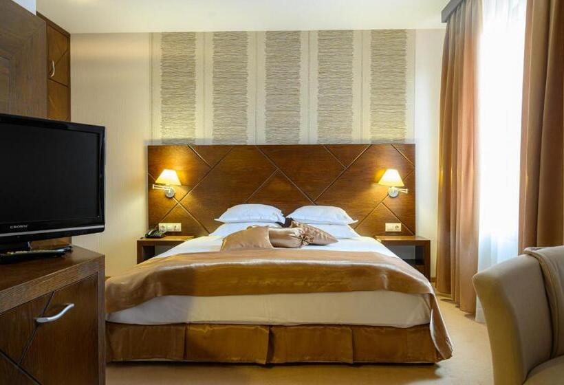 Номер Стандарт Трехместный, Boutique Hotel L Do Rado