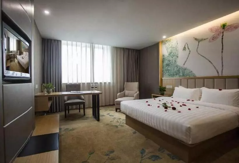 景色の見えるダブルベッドスタンダードルーム, Greentree Inn Jiangsu Taizhou Dongfeng Road Express
