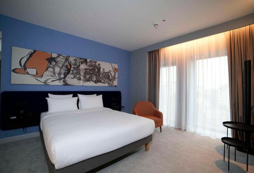 سوییت اجرایی, Novotel Bishkek City Center