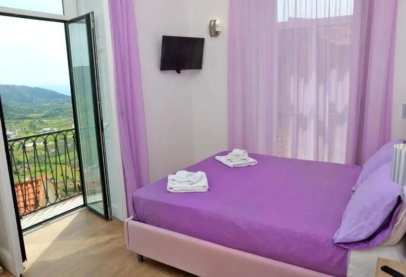 バルコニー付きデラックスルーム, Antares Rooms