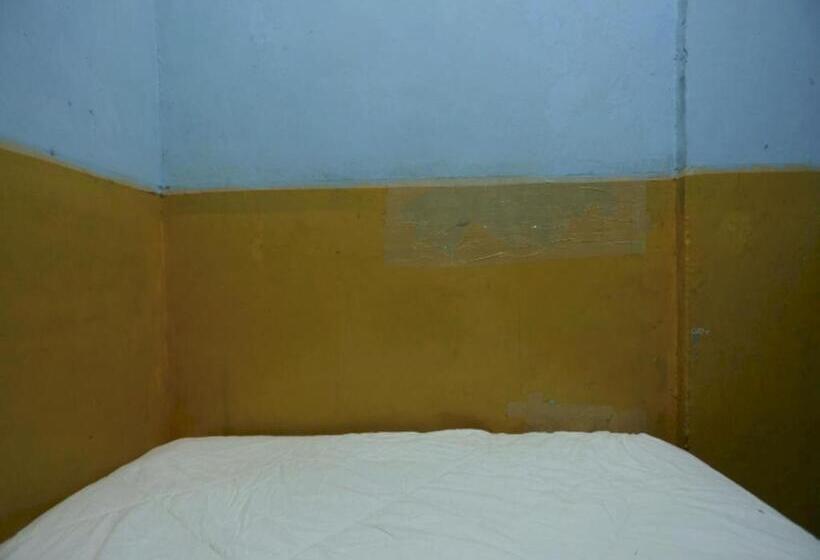 Номер Economy, Spot On 93276 Fendi 2 Homestay Syariah