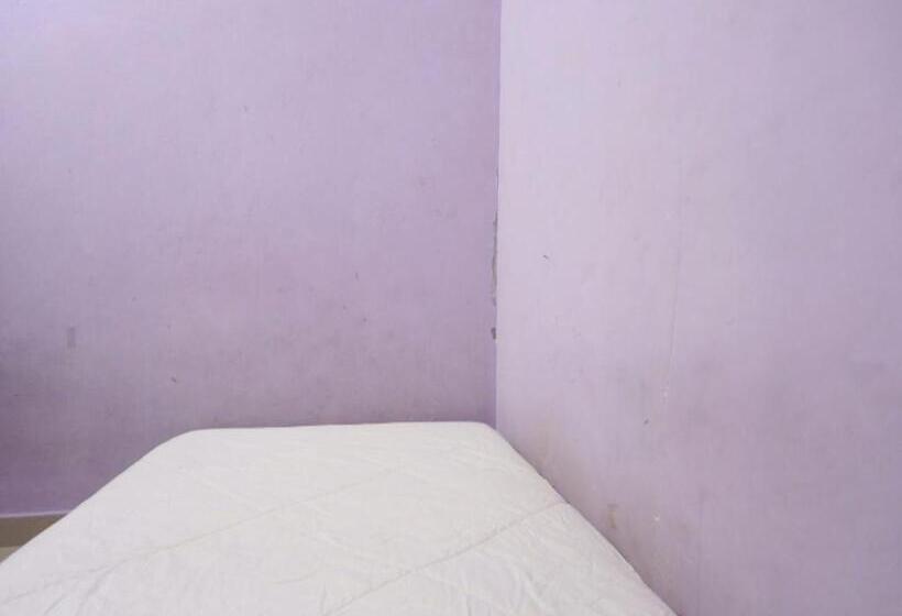 Одноместный Номер Basic, Spot On 93276 Fendi 2 Homestay Syariah