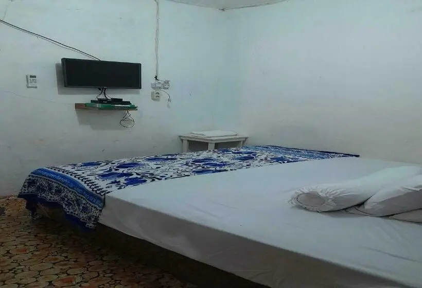 デラックスルーム, Express O 91477 Fazira Home Stay Syariah