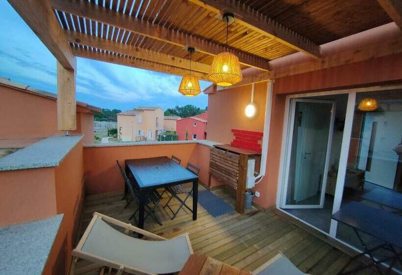 テラス付き1ベッドルームアパートメント, Tra Manna