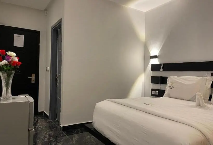 اتاق لوکس, Hôtel Vendôme Douala