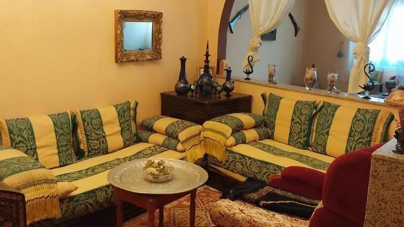 ファミリールーム, Riad Lala Zakia