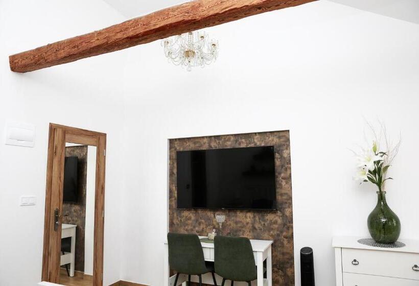 Номер Deluxe, Apartmány Ellie
