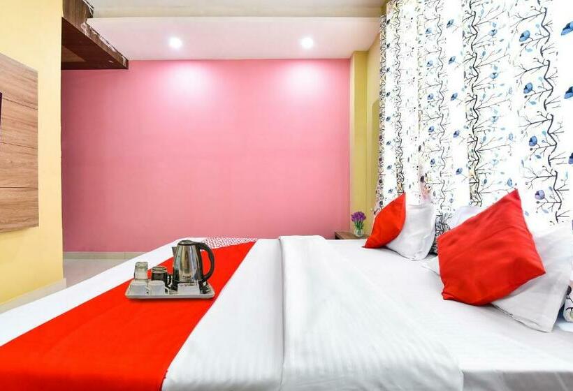 חדר קלאסי לשלושה, Oyo 91763  Midiyan Palace