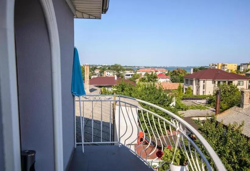 Ekonomiskt Rum, Vila Onasis