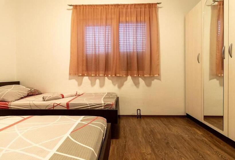 آپارتمان 1 خوابه با چشمانداز دریا, Apartments Bozena