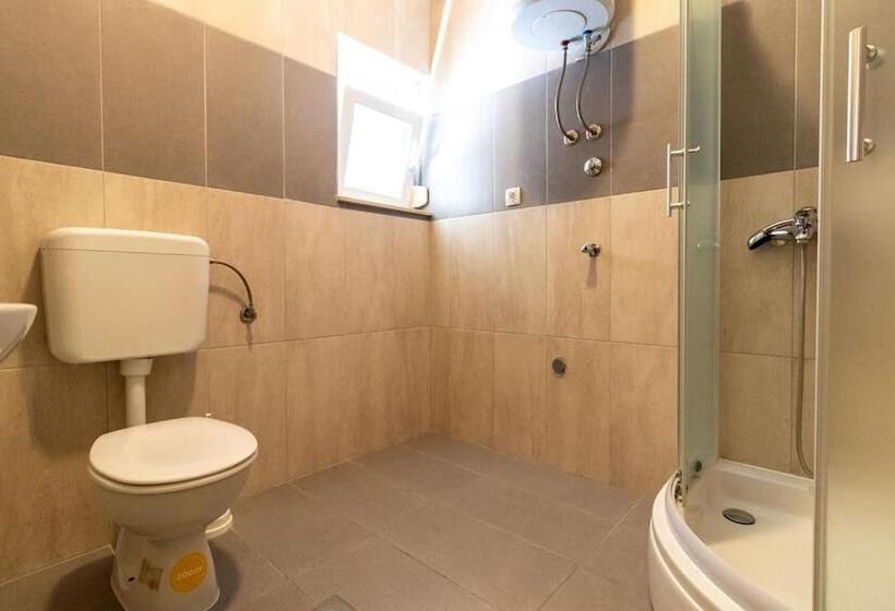 آپارتمان 1 خوابه, Apartments Bozena