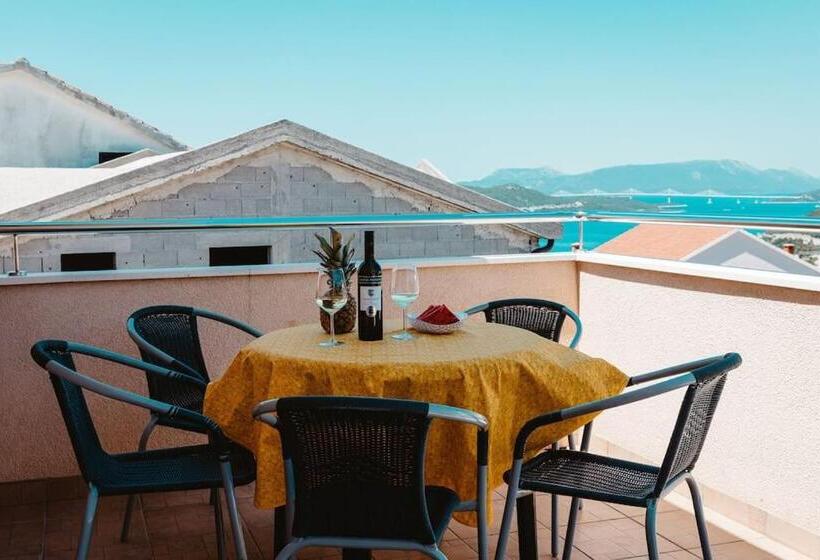 آپارتمان 2 خوابه, Apartments Bozena