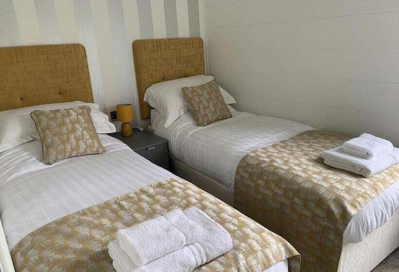 בית, 2 חדרי שינה, Bainbridge Ings