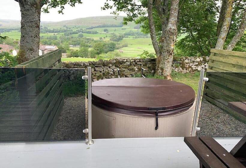 בית, 2 חדרי שינה, Bainbridge Ings