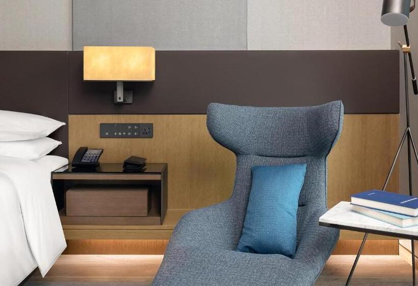 Номер Executive Кровать Кинг, Renaissance Changzhou Wujin