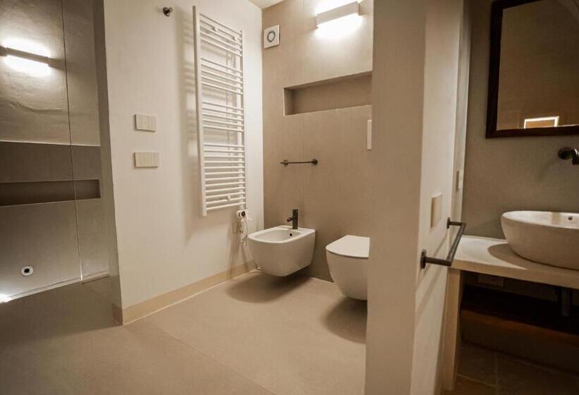 סוויטת ג'וניור עם בריכה, Masseria Torleanzi Wine Relais