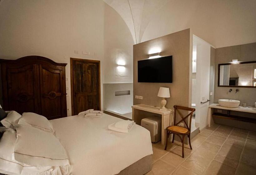 סוויטת ג'וניור עם בריכה, Masseria Torleanzi Wine Relais