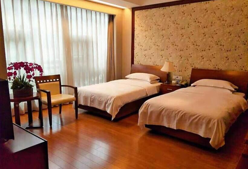 חדר סטנדרט, East King Business