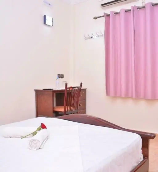 اتاق لوکس, Hôtel Elfekri