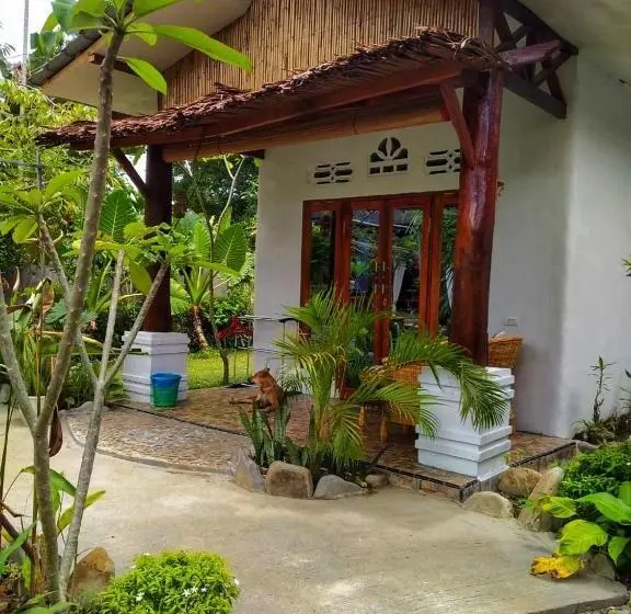キングサイズベッドのスタンダードルーム, Sumatra Orangutan Discovery Villa