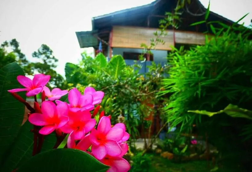 キングサイズベッドのスーペリアルーム, Sumatra Orangutan Discovery Villa