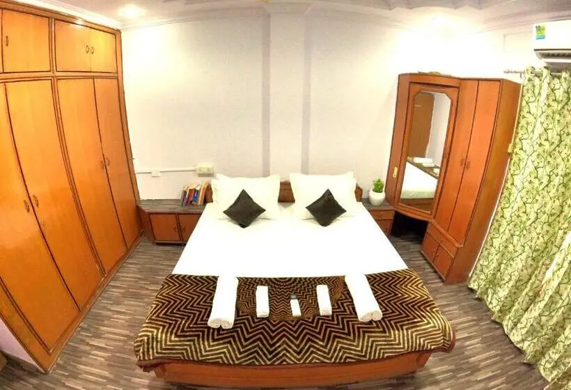 Deluxe Værelse, Nomadic Hostel