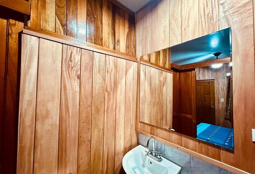 标准间, Residencial Coya