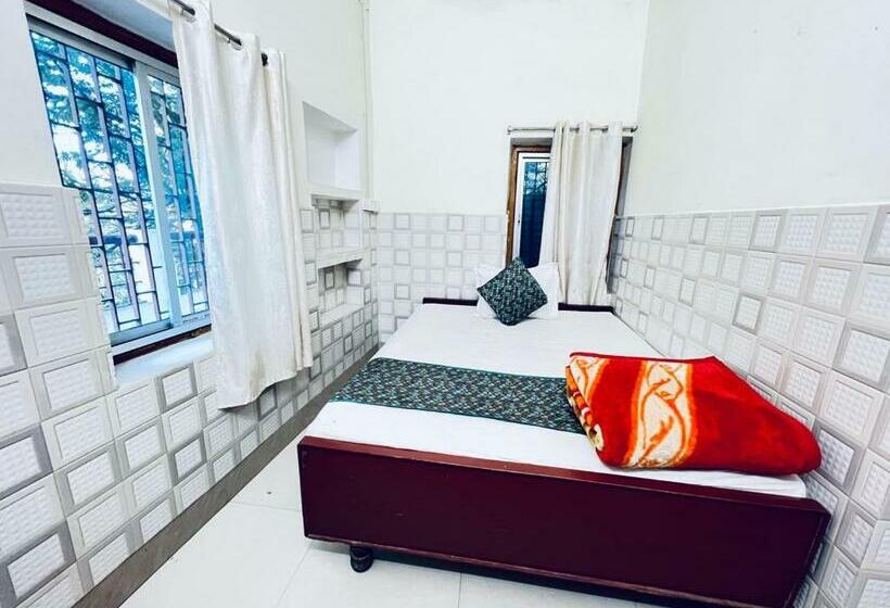 اتاق استاندارد, Rajgir International