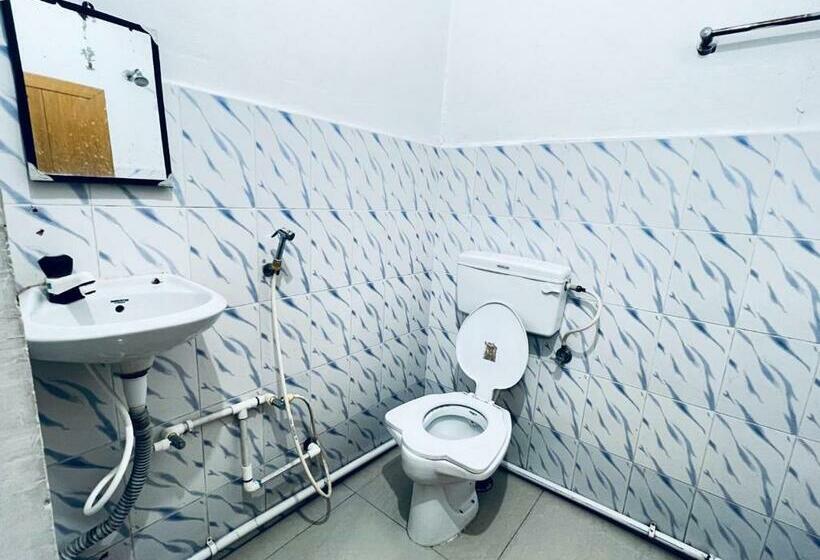 اتاق استاندارد, Rajgir International